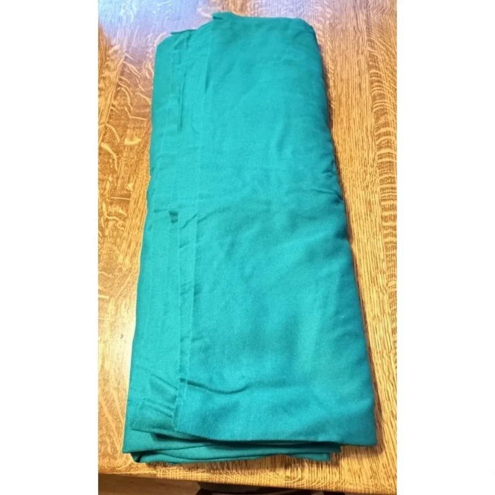 Kelly Green 100% Wool Fabric 60